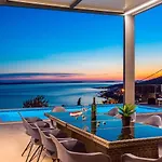 וילה Belvedere With Heated Pool, Billiards, Media Room, Sea Views,10 Pax אומיס